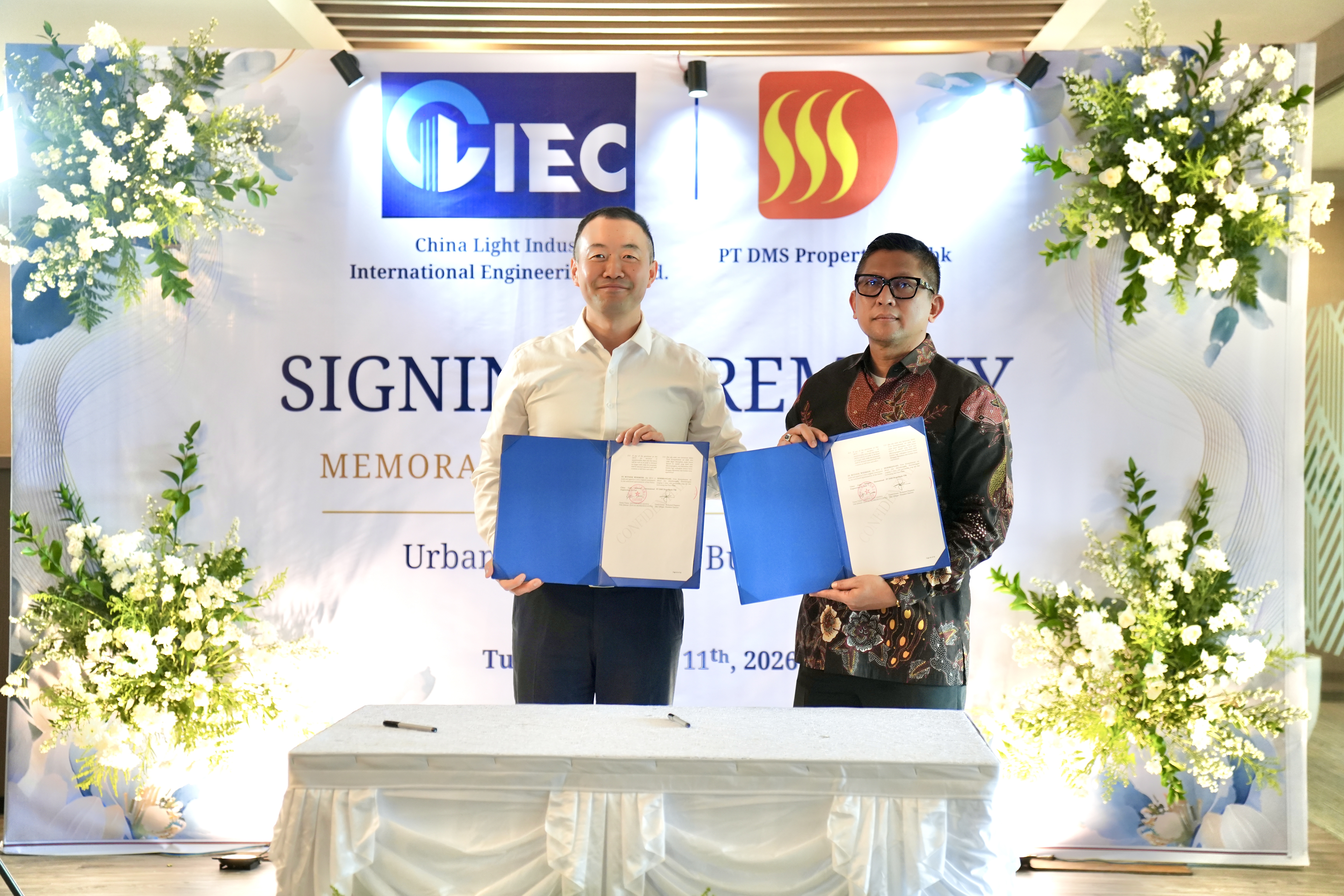Signing Ceremony URBANOVA EDUHUB